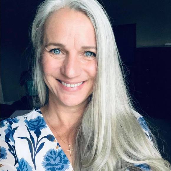 Meet your Posher, Kori - Picture 1 of 1